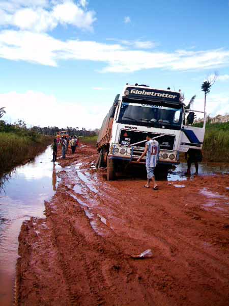 carretera Riberalta - La Paz