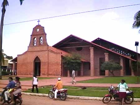 Catedral vista desde la plaza principal