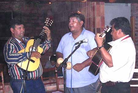 Pibe Rodriguez, Pepe Nuñez y Ricardo Chávez